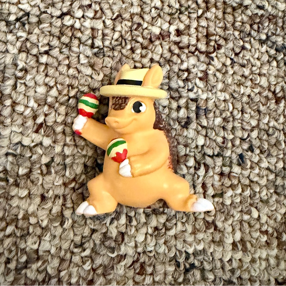 Alejandro the Armadillo Spanish/English Tonie ✨Buy 3 get 1 Free✨